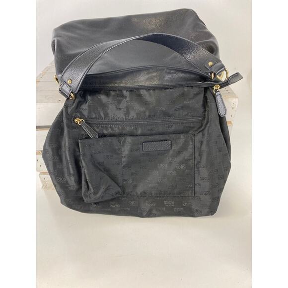 MICHAEL KORS, LARGE BLACK PEBBLED LEATHER SHOULDER BAG - Picture 9 of 16